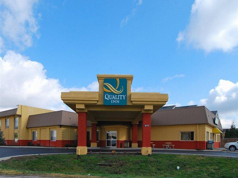 Baymont By Wyndham Indianapolis East Hotel Luaran gambar