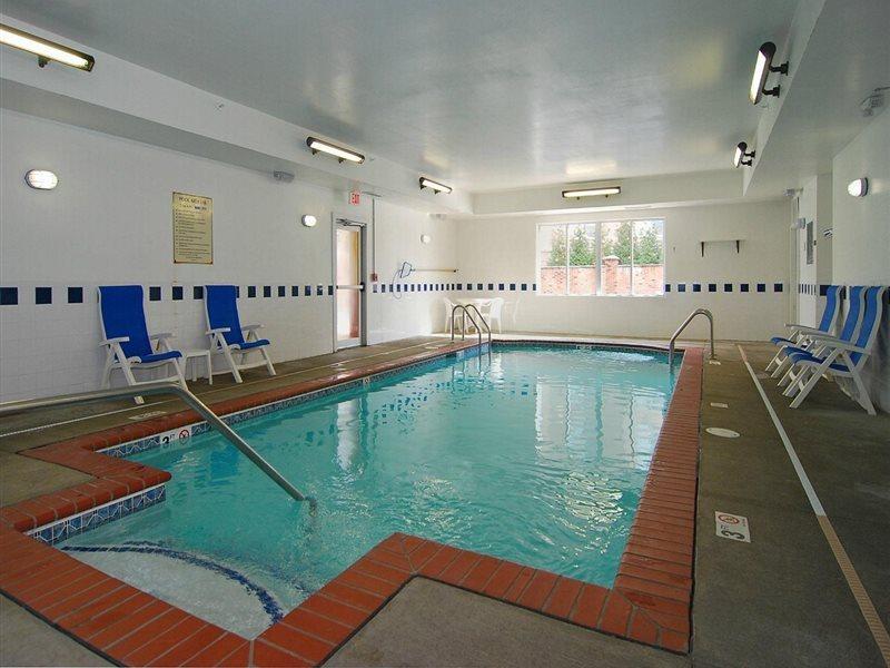 Baymont By Wyndham Indianapolis East Hotel Luaran gambar