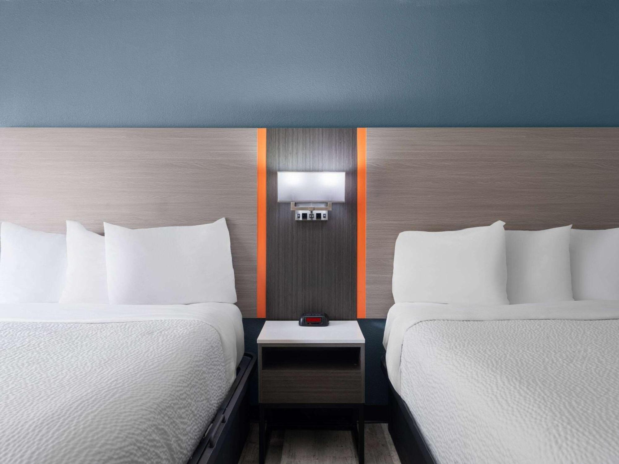 Baymont By Wyndham Indianapolis East Hotel Luaran gambar